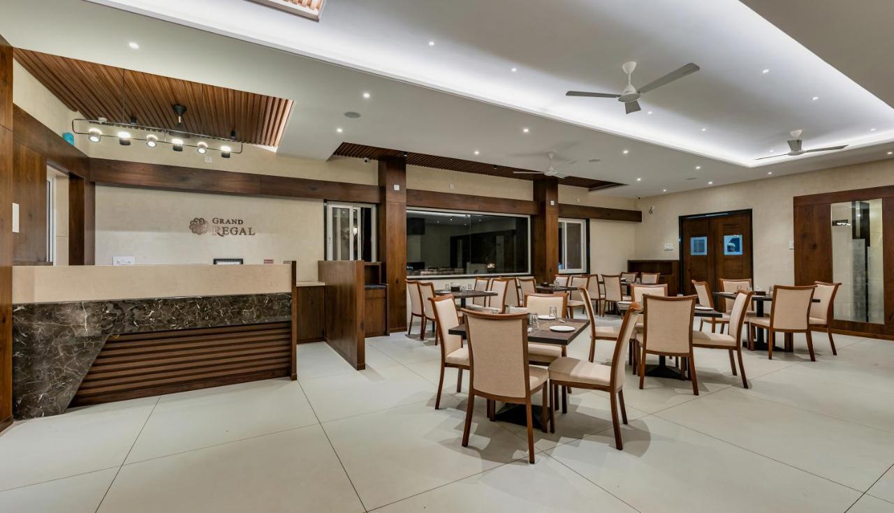 Grand Regal 호텔 Chandoli 외부 사진