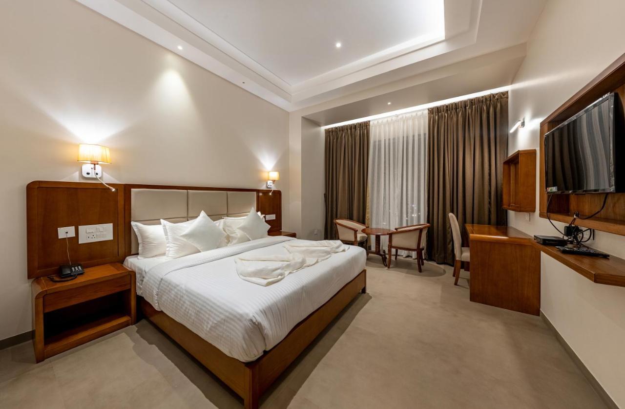 Grand Regal 호텔 Chandoli 외부 사진