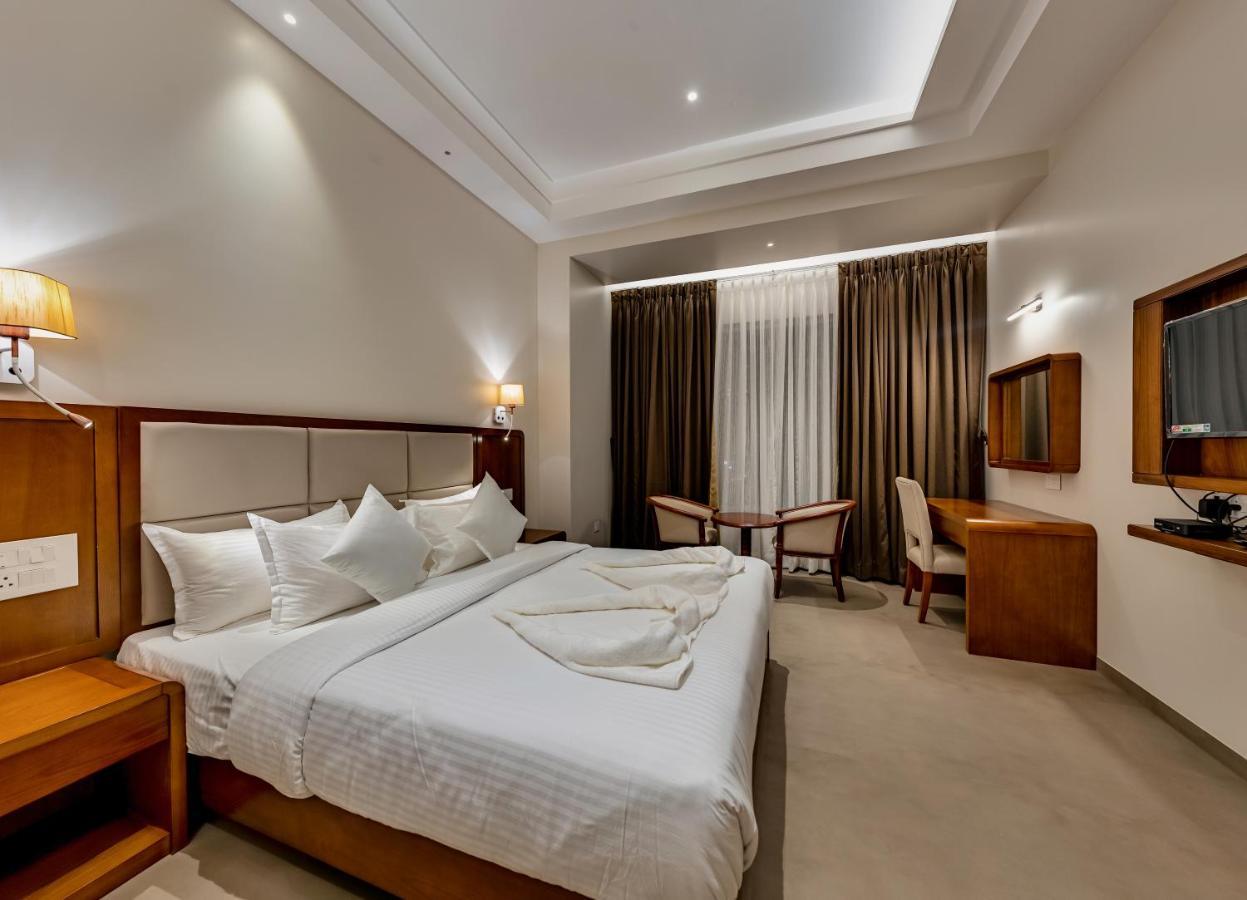 Grand Regal 호텔 Chandoli 외부 사진